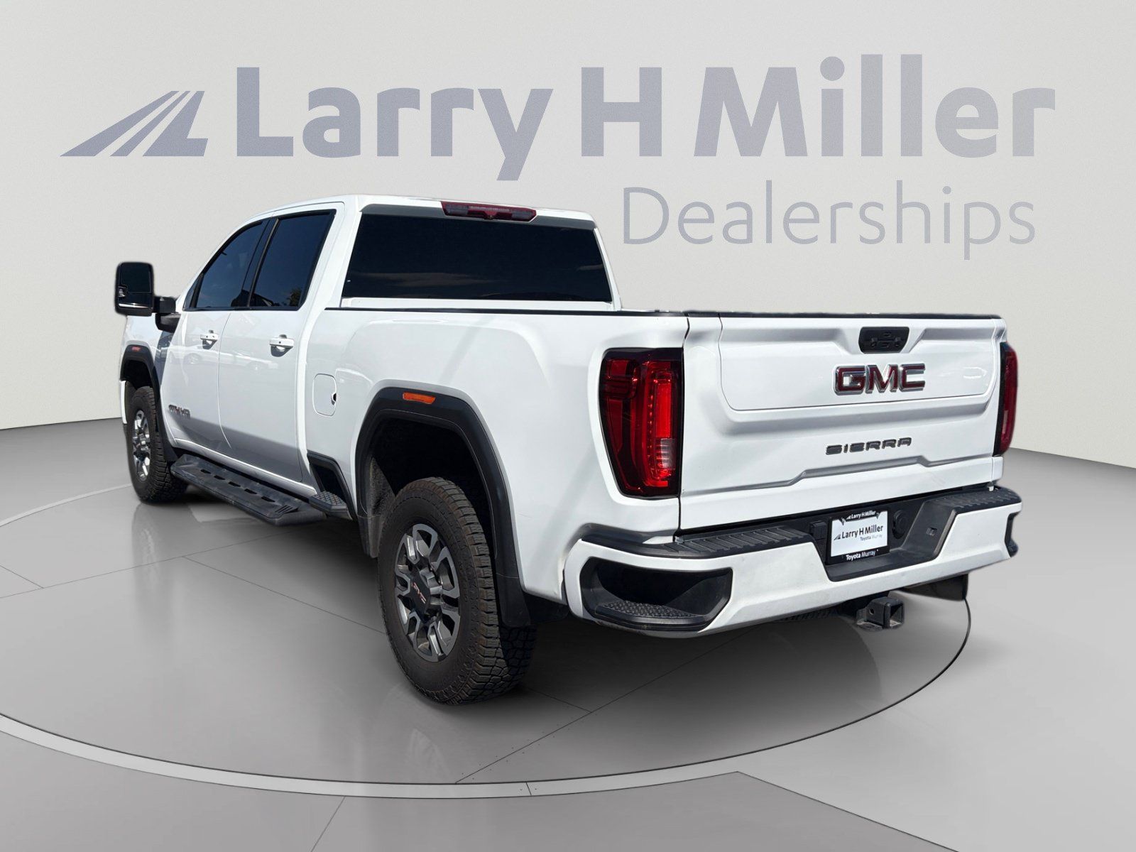 Used 2022 GMC Sierra 2500 AT4 w/ Gooseneck/5TH Wheel Package AWD/4WD image 3