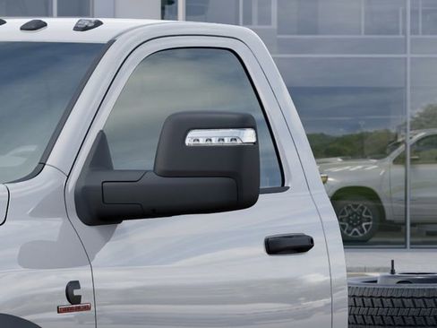 New 2026 RAM 5500 Tradesman w/ Chrome Appearance Group image 12