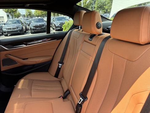 Used 2023 BMW 540i w/ M Sport Package RWD image 32