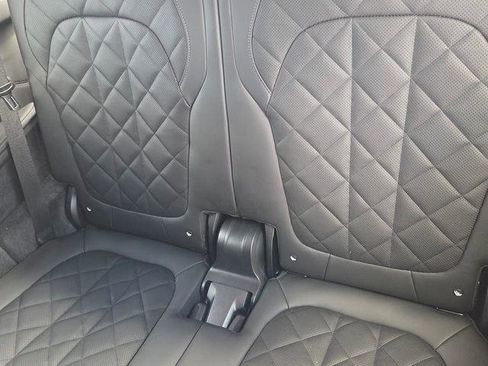 Used 2025 BMW X7 xDrive40i w/ Executive Package image 11