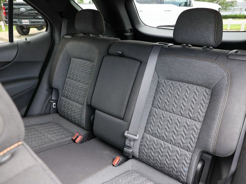 Used 2022 Chevrolet Equinox LT FWD image 40