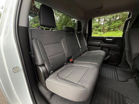 Used 2023 Chevrolet Silverado 2500 LT w/ Convenience Package AWD/4WD image 32