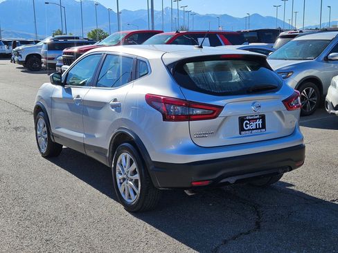 Used 2021 Nissan Rogue Sport S AWD/4WD image 5