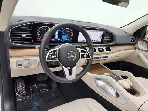 Used 2023 Mercedes-Benz GLE 450 4MATIC image 9