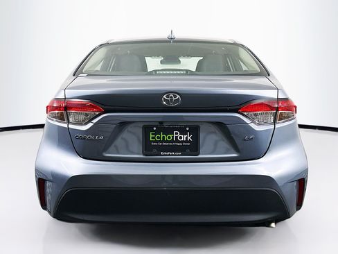 Used 2024 Toyota Corolla LE FWD image 7