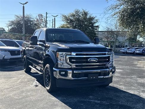 Used 2022 Ford F250 Lariat w/ Lariat Value Package image 3