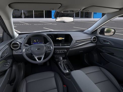 New 2026 Chevrolet Trax ACTIV w/ Driver Confidence Package FWD image 15