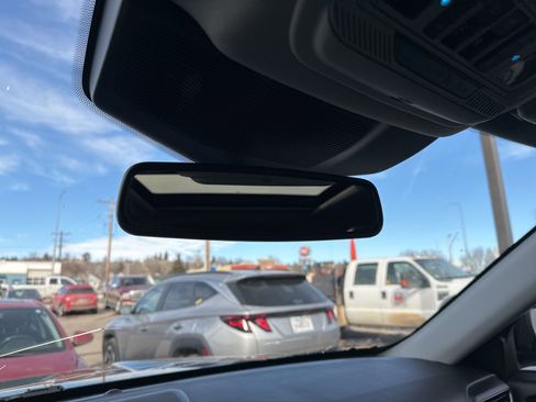 Used 2022 Ford Explorer Limited w/ Equipment Group 301A image 82