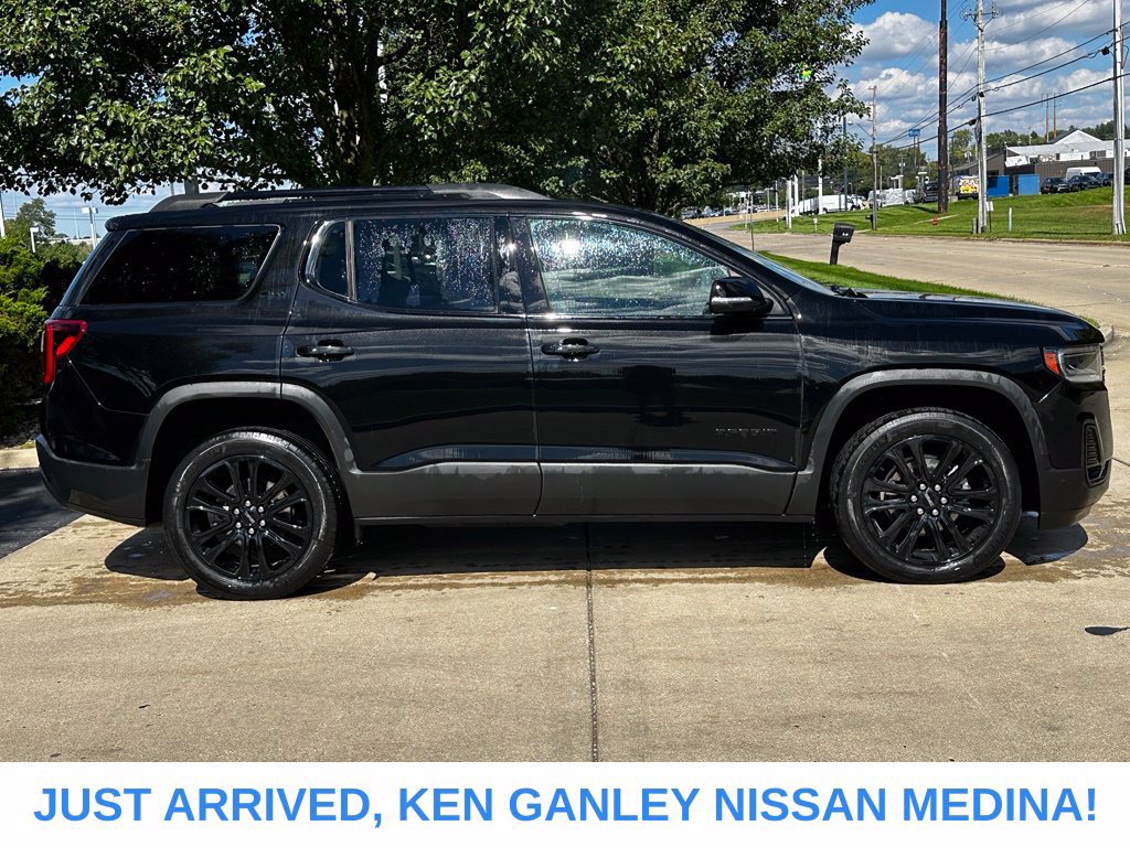 Used 2023 GMC Acadia SLT w/ Elevation Edition AWD/4WD image 2