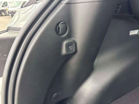 New 2026 Jeep Compass Limited w/ Sun, Sound & Navigation Group image 5