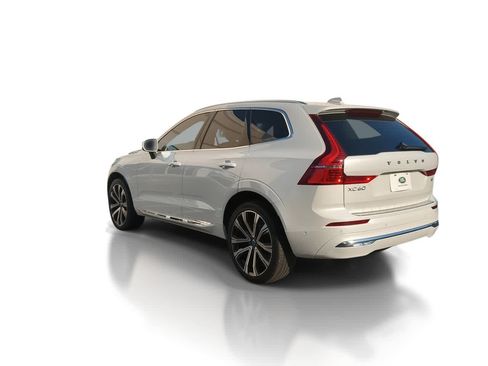 Used 2023 Volvo XC60 B5 Ultimate w/ Protection Package Premier FWD image 6