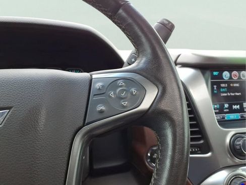 Used 2016 Chevrolet Tahoe LTZ AWD/4WD image 18