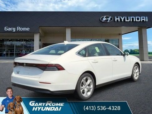 Used 2024 Honda Accord LX image 8
