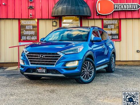 Used 2019 Hyundai Tucson Ultimate w/ Cargo Package AWD/4WD image 2