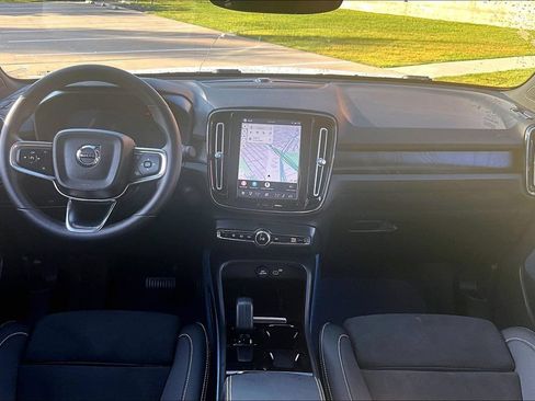 Certified 2023 Volvo C40 P8 Recharge Ultimate AWD/4WD image 20