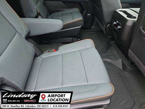 New 2026 GMC Yukon XL AT4 w/ LPO, Floor Liner Package image 28