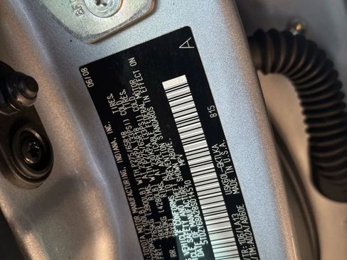 Used 2008 Toyota Sequoia Limited image 18