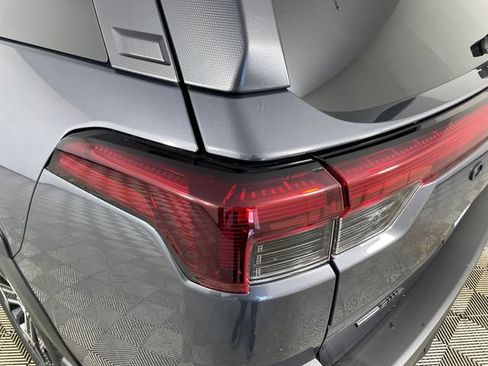 Used 2026 Subaru Outback Touring XT AWD/4WD image 19