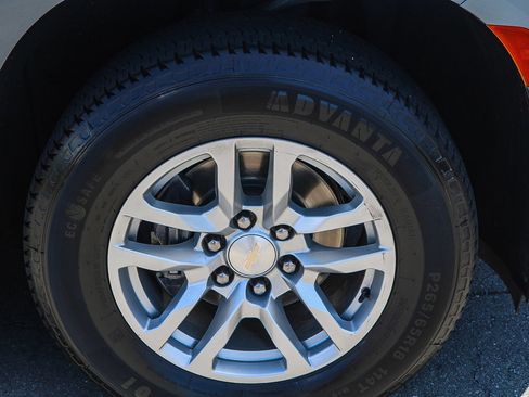 Used 2023 Chevrolet Tahoe LT RWD image 13