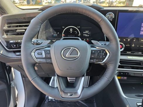 New 2026 Lexus TX 500h AWD image 27