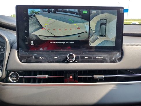 New 2025 Mitsubishi Outlander SE image 5