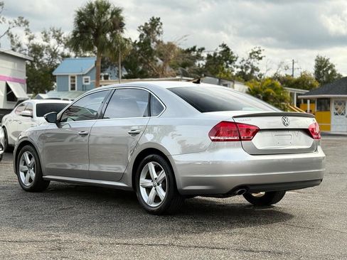 Used 2012 Volkswagen Passat 2.5 SE image 5