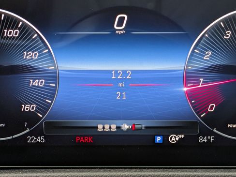 New 2025 Mercedes-Benz GLB 250 image 23