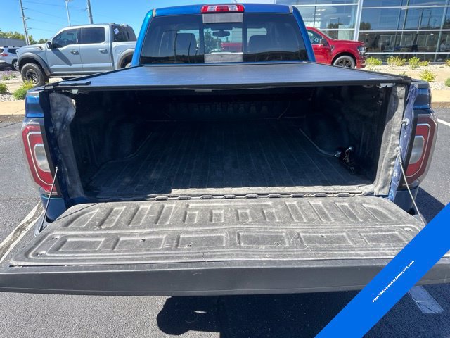 Used 2018 GMC Sierra 1500 SLT w/ SLT Premium Package AWD/4WD image 14