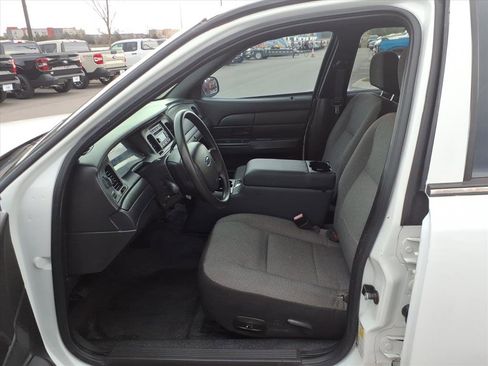 Used 2008 Ford Crown Victoria Police Interceptor image 11