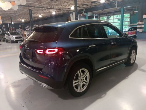 Used 2023 Mercedes-Benz GLA 250 4MATIC image 6