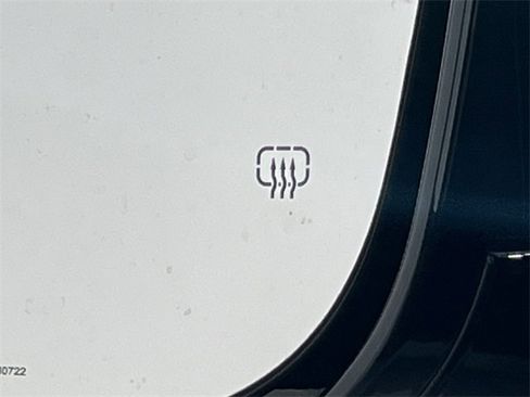 Used 2022 Jeep Grand Cherokee Altitude image 37