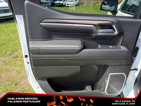 Used 2023 Chevrolet Silverado 1500 RST AWD/4WD image 26