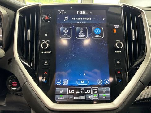 Used 2025 Subaru Ascent Premium AWD/4WD image 18