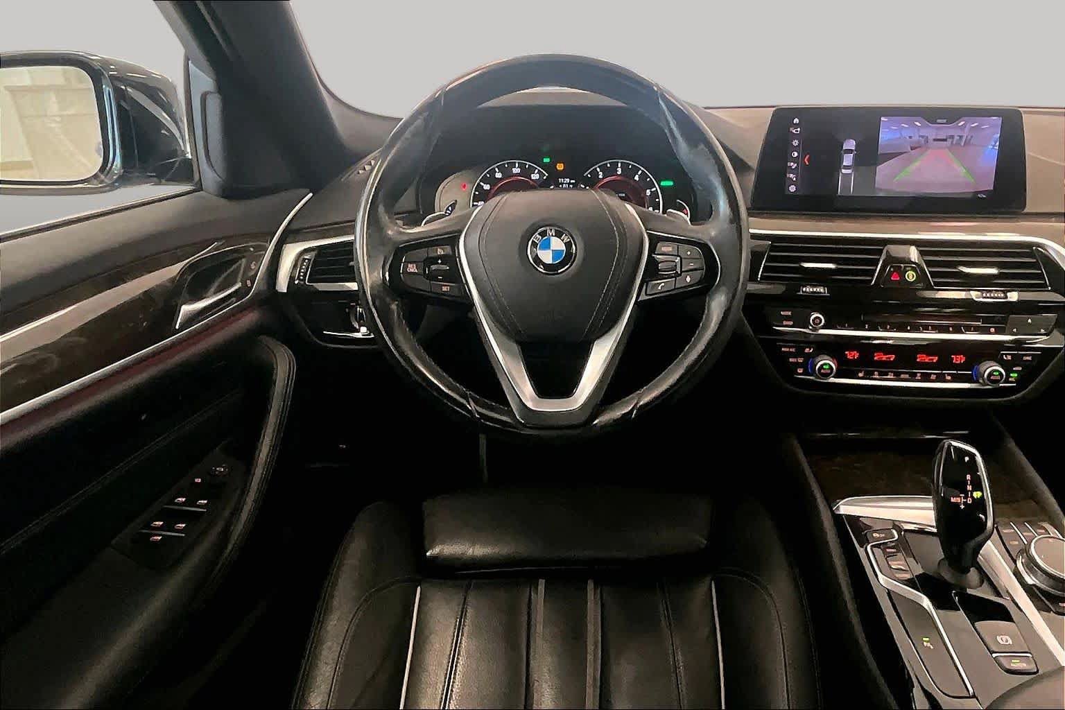 Used 2019 BMW 540i w/ Convenience Package RWD image 5