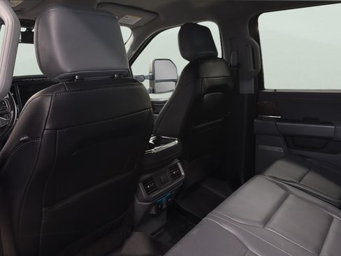 Certified 2022 Ford F150 Lariat AWD/4WD image 13