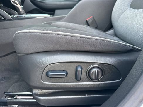 Used 2024 Chevrolet TrailBlazer LT w/ Convenience Package image 13