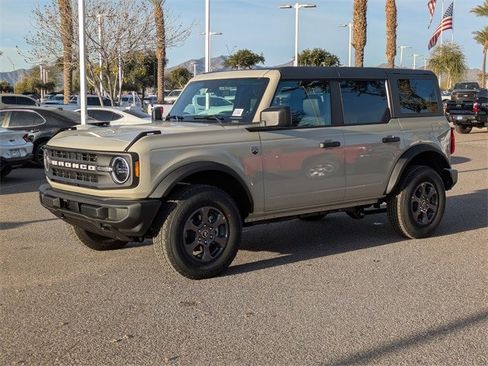 New 2025 Ford Bronco Big Bend image 2