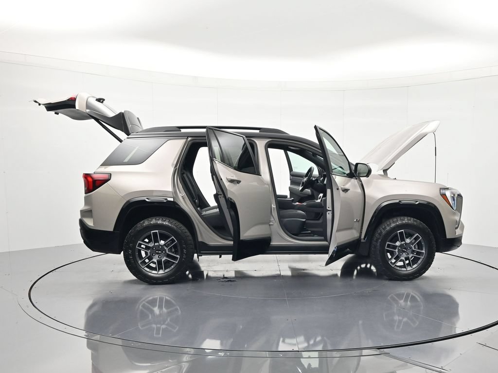 Used 2026 GMC Terrain AT4 w/ Technology Package II AWD/4WD image 48