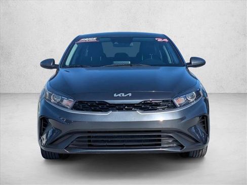 Used 2024 Kia Forte LXS FWD image 2