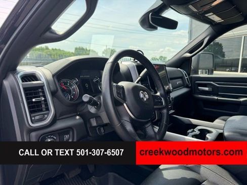 Used 2024 RAM 3500 Big Horn w/ Sport Appearance Package AWD/4WD image 8