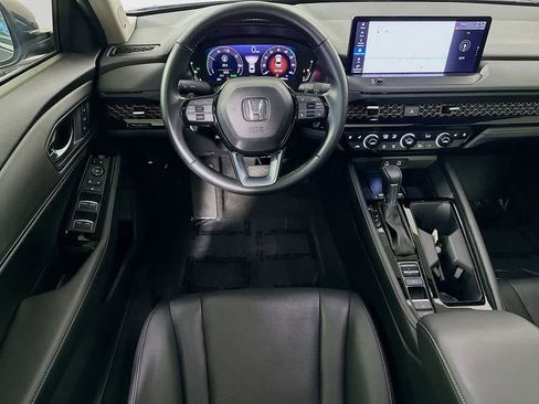Used 2024 Honda Accord Touring image 10