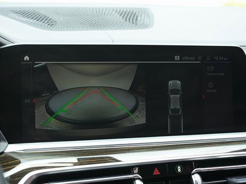 Used 2021 BMW X6 xDrive40i w/ Convenience Package image 15