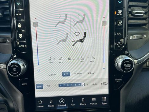 Used 2022 RAM 3500 Laramie image 25