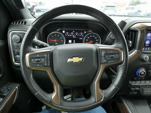 Certified 2021 Chevrolet Silverado 1500 High Country w/ Safety Package II image 32