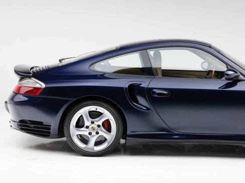 Used 2001 Porsche 911 Turbo AWD/4WD image 25