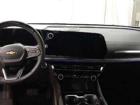 New 2026 Chevrolet Traverse High Country w/ LPO, Floor Liner Package image 26