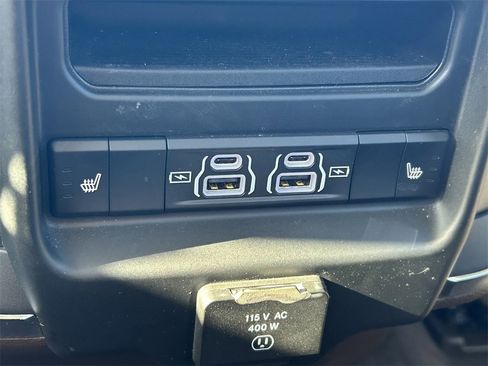 Used 2025 RAM 1500 Laramie w/ Laramie Southwest Edition image 24