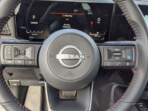 New 2025 Nissan Kicks SR w/ Illumination Package image 12