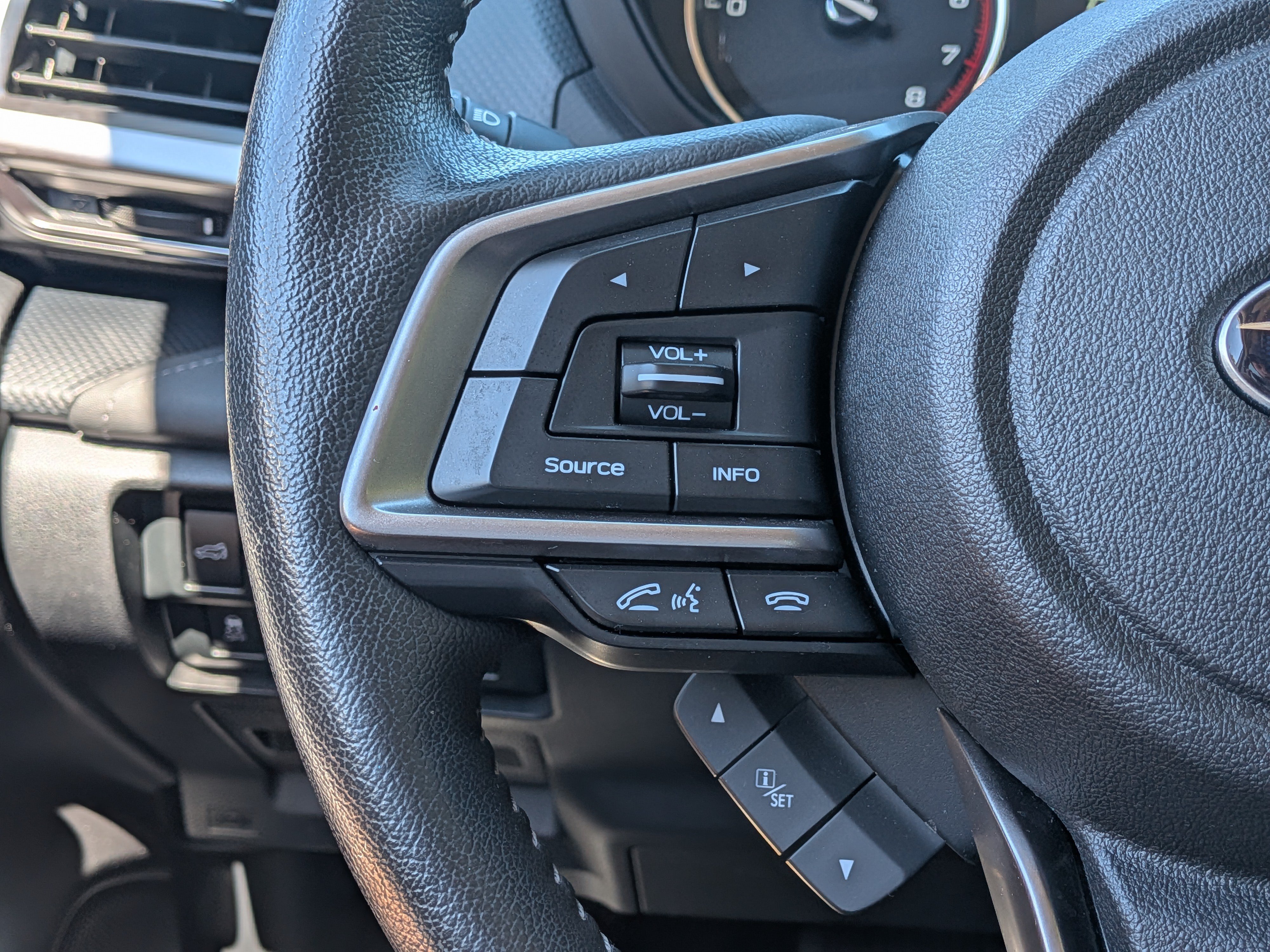 Used 2019 Subaru Forester Touring AWD/4WD image 26