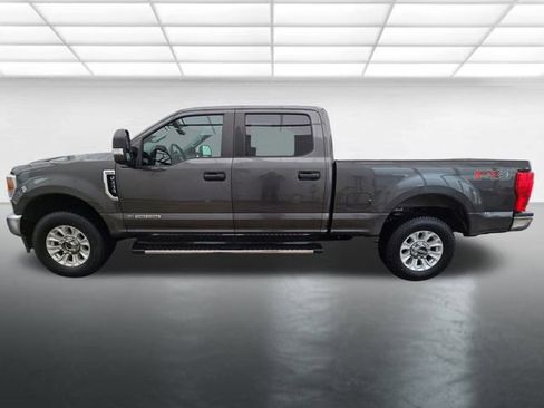 Used 2020 Ford F250 XL w/ STX Appearance Package image 2